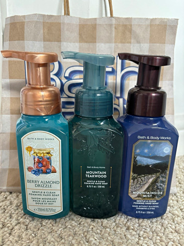 Bath body works - body, hand