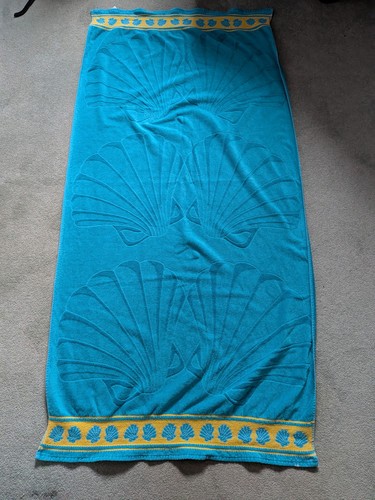 Blue teal shell pattern - pattern, beach